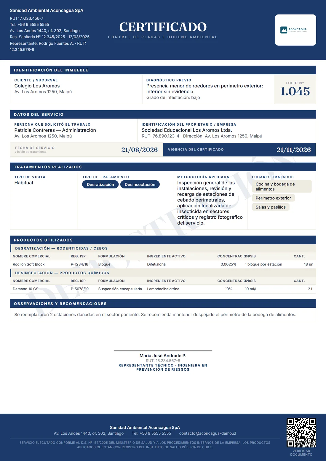 Certificado generado por la plataforma: logo de la empresa, folio, tratamientos, productos con registro ISP y verificación por QR